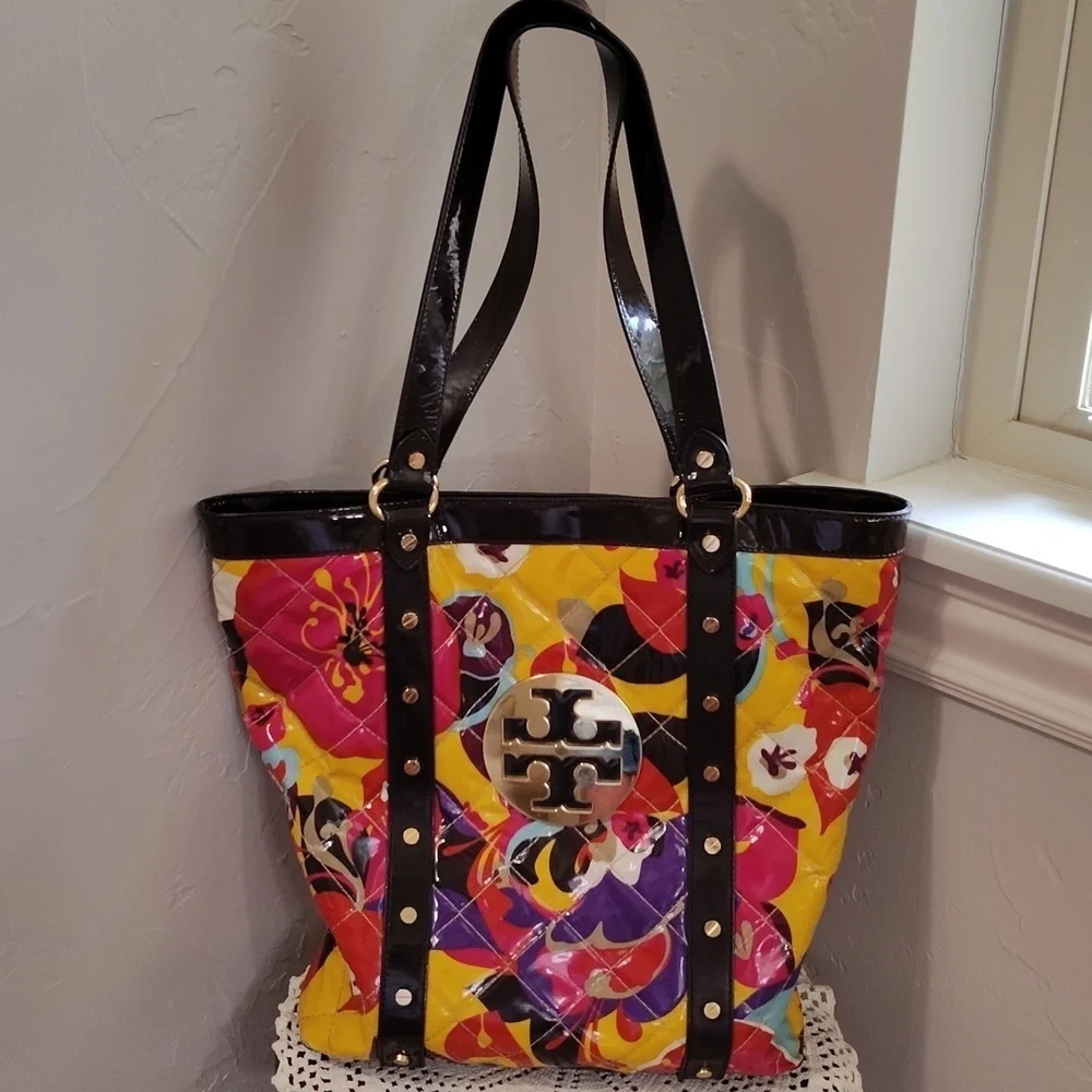 Tory Burch Cloth tote Multicolor Coated Canvas Shoulder Bag Tote READ!